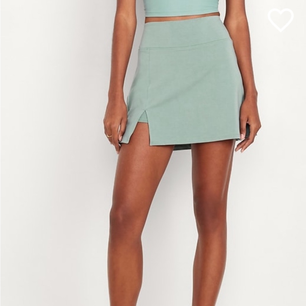 Old Navy Active | Powerchill High-Rise Skort, NWOT